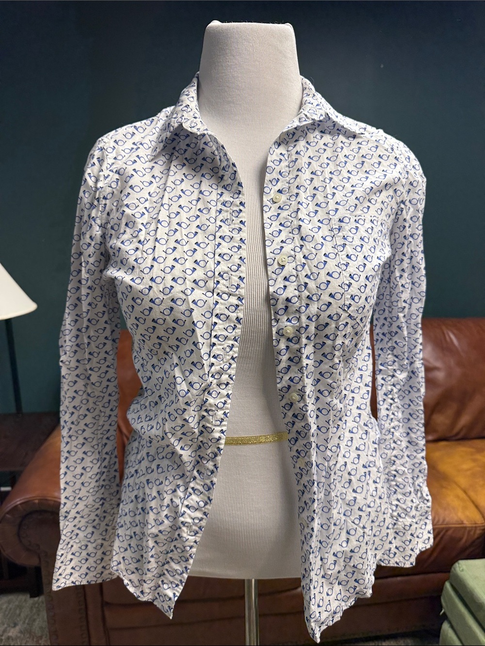 GAP White Button-Down Shirt with Blue French Horn Print